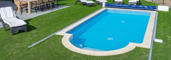 Holiday home with private heated pool on Retallack Resort