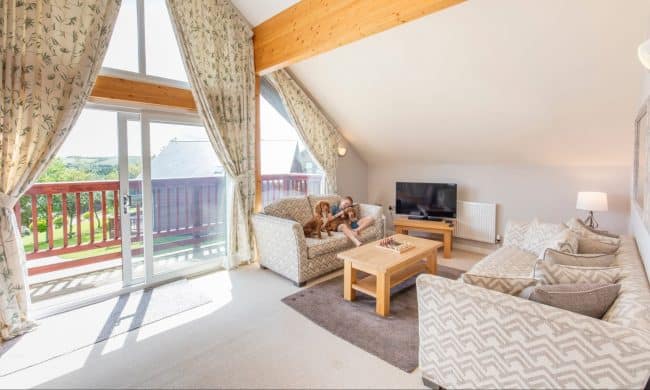 Large dog friendly holiday home in Cornwall